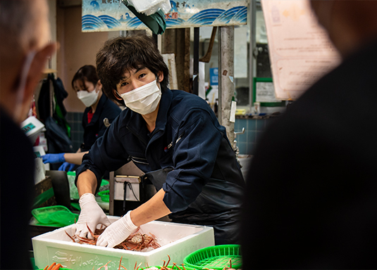 大口水産の原点・近江町市場本店